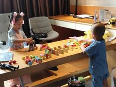 -优逸酒店(柳州窑埠古镇万象城店)