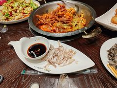 -张大师鸭爪爪特色干锅(南湖店)