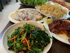 -韩风烤牛肉冷面店