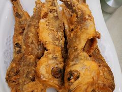 炸小河虾-人和居(丰葆路店)