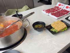 -今日潮牛(张江万科翡翠公园店)