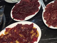 -一鼎牛鲜活牛肉城(晋江海峡国际食品城店)