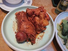 酱骨棒-东北哈尔滨酱骨头馆房掌柜铁锅炖