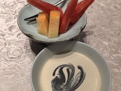 芝麻布丁-新光酒家·河豚·海鲜·蟹料理(浦东店)