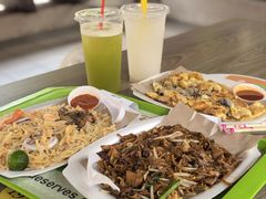 -东海岸人工湖美食村