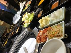 -烤路里·韩国品质自助烤肉(石路天虹4号店)