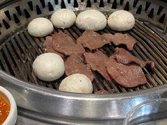 -草家酱蟹炭火烤肉店(珲春南路一店)