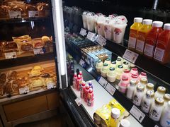 零售区-巴黎贝甜(右安门店)