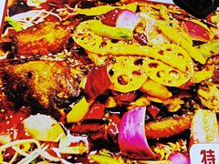 -阆辣荟餐饮(老味道8年·古城店)