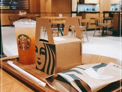 大堂-星巴克臻选(福州东百中心分店)