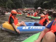 -雅鲁激流探险漂流