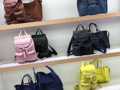 -Longchamp(佛罗伦萨小镇奥特莱斯店)