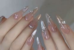 -斯馨·健康美甲美睫