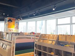 -浣熊唱片店(上海影城店)