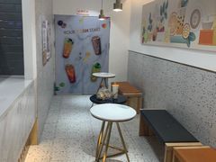 用餐区-CoCo都可(汉神购物广场店)