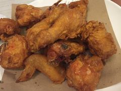 -BHC炸鸡(明洞总店)