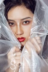 -onlygirl摄影美学馆高端定制(江滩店)