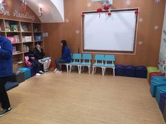 -奇尔思青少儿·语言·艺术·演讲(顾戴路店)