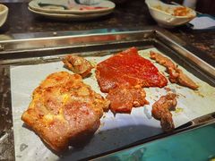 -阪尚皇·原切牛排·烤肉火锅自助(北京路店)