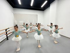 -快乐琴弦音乐舞蹈艺术教育中心(马连道校区)