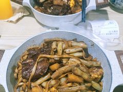 -内蒙焖面大盆骨餐馆(山大路店)