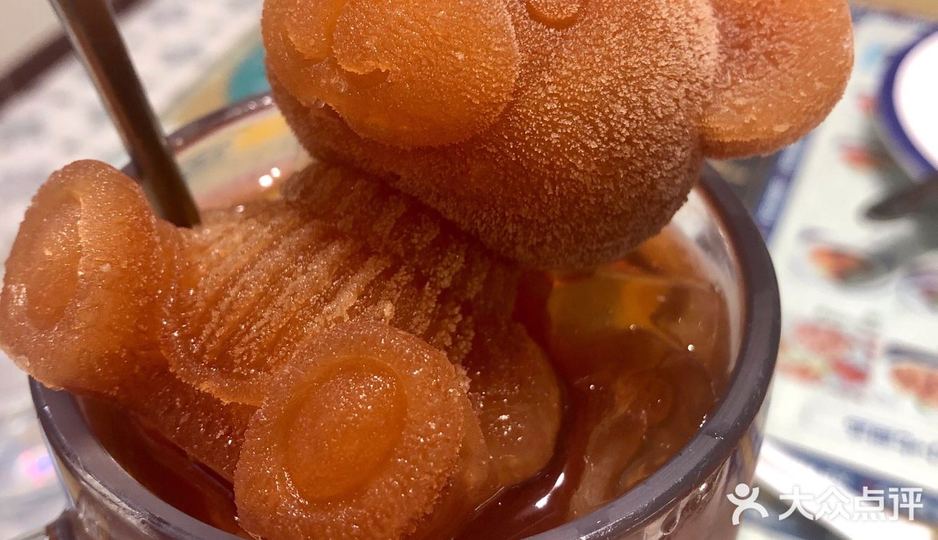 叉烧瘦瘦的没什么肥肉 「泥石流爆奶华」这个特别好吃