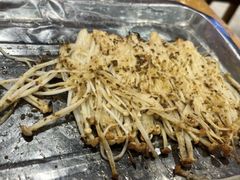 烤金针菇-7只羊·鲜羊肉串·地锅鸡精酿(玄武墨香路店)