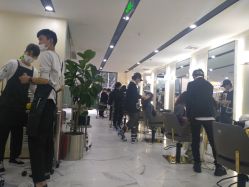 -3AM HAIR SALON染发接发