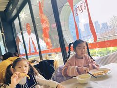 -东方明珠·可口可乐欢乐餐厅