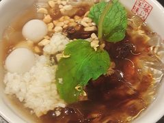 -绿茶餐厅(同成街华联店)