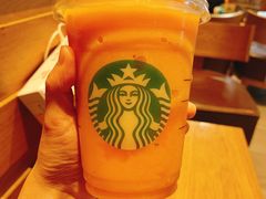 -星巴克(杭州西湖银泰1F店)