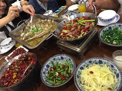 -湘缘道客•湘缘饭店·25年湘菜馆(古墩路店)