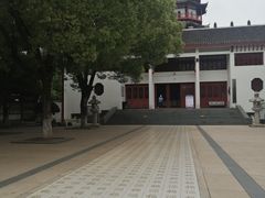 -绳金塔