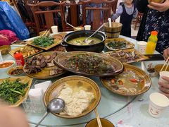 精品老腊肉-君华饭店·腊排铜火锅