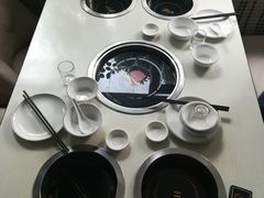 -尚品海鲜肥牛自助火锅(湖明店)