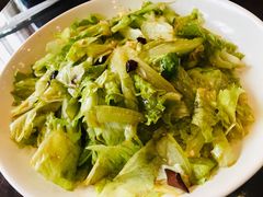炝拌生菜-刘胖子家常菜·蹄花焖藕(中南店)