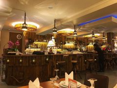 -Thai Pothong Restaurant