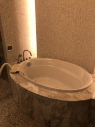 -上海外滩浦华大酒店·涟水疗SPA健身中心