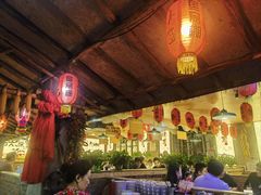 -鱼窝棚柴火铁锅炖(富山屯店)