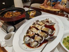 -鱼痴渔醉·食鲜集(月亮湾店)