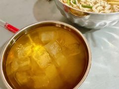 -正宗杨记普洱酸醋米线(总店)