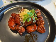 红酒泡沫牛仔粒-荟廷·晶萃(陆家嘴尚悦湾店)