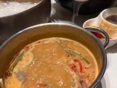 -红鼎豆捞·非遗鲍皇汤火锅(宝丰路店)