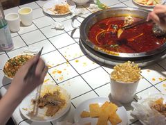 -蛙一刀·麻椒鱼火锅(金仙桥店)