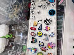 -CROCS卡洛驰(首创奥特莱斯店)
