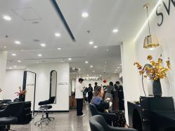 -SWANK SALON