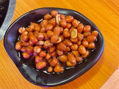 -虾弄弄海派小龙虾·牛羊蝎子火锅