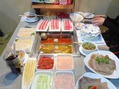 -海底捞火锅(杭州滨江九宜城店)