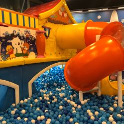 -多奇妙乐园·淘气堡·电玩·抓娃娃(海口吾悦店)