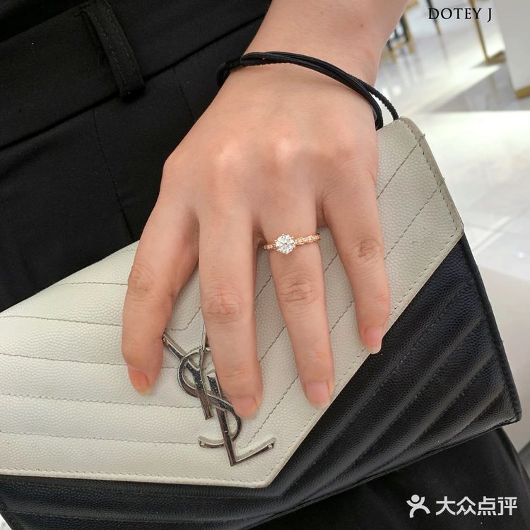 超好看的DOTEY J定制款钻戒来啦